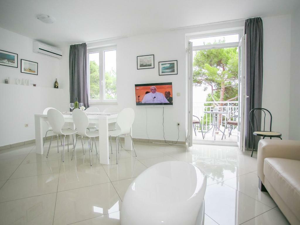 Sesar Apartments Krk - No. 3 Cvita Krk Town Exteriér fotografie
